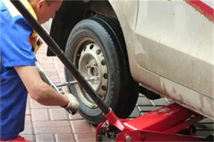 康乐附近拖车24小时服务热线电话