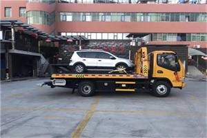 康乐汽车紧急补胎换胎救援