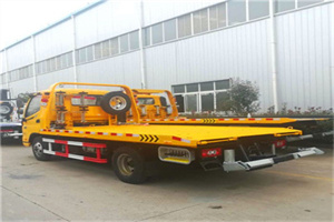 康乐附近拖车救援搭电